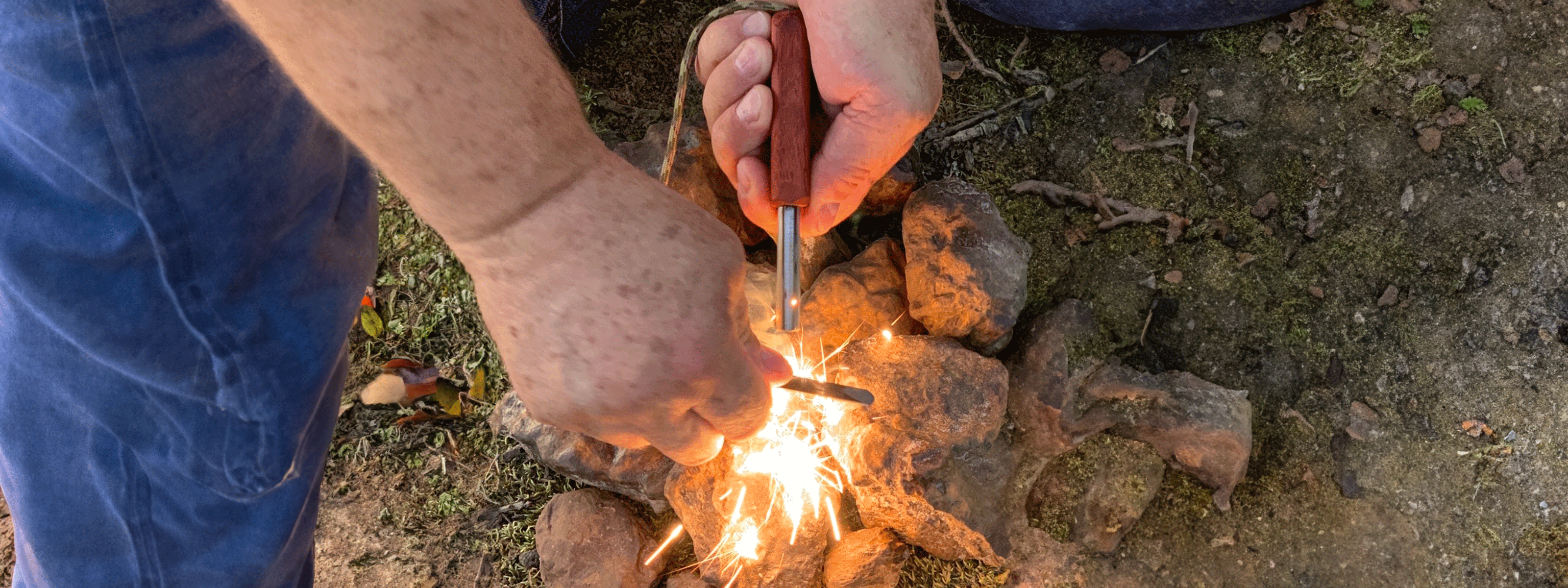 Fire-Fast Firefly ultra-light fire starter – under 2 oz, designed for Appalachian Trail and extreme backpackers. Waterproof ferro rod + magnesium, 2,200+ strikes